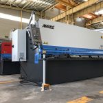 Hidrolik kesme makinesi 12mm çelik levha kesme makinesi 2500mm